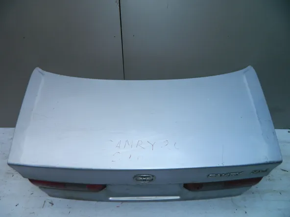 Крышка багажника TOYOTA CAMRY GRACIA SXV20 (Контрактный) 40951827