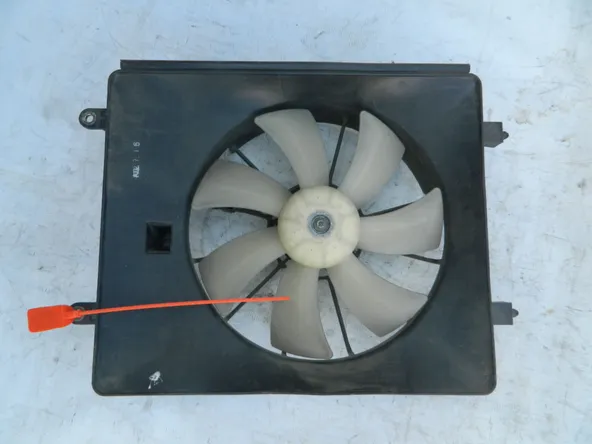 Диффузор радиатора HONDA STREAM RN1 (Контрактный) 72355139