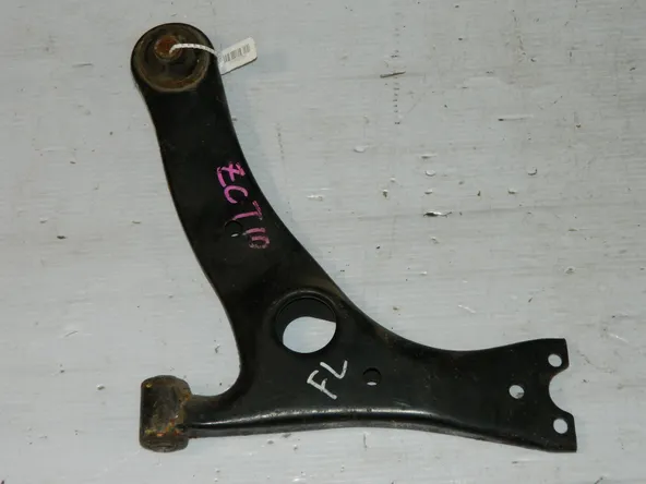 Рычаг подвески TOYOTA OPA ZCT10 Перед Лев (Контрактный) 45992889