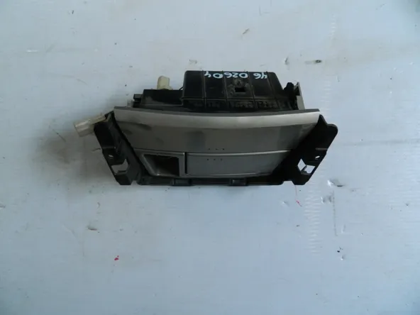 Пепельница TOYOTA CAMRY ACV40 (Контрактный) 4602604 5540633100