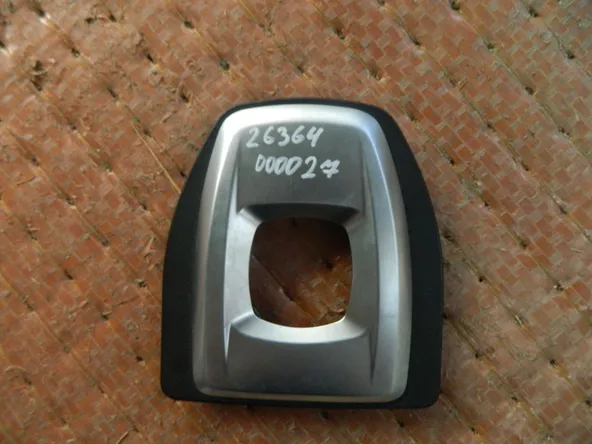 Накладка на консоль АКПП BMW 5-SERIES E60 (Контрактный) 26364000027