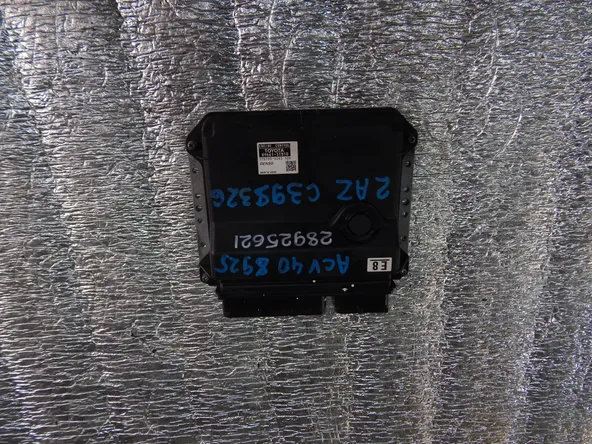 Блок управления ДВС TOYOTA CAMRY ACV40 2AZFE (Контрактный) 28925621