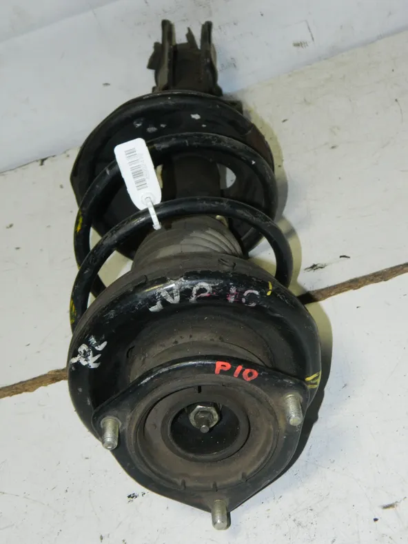 Стойка подвески NISSAN PRIMERA P10 Зад Прав (Контрактный) 45992478 5530250J25