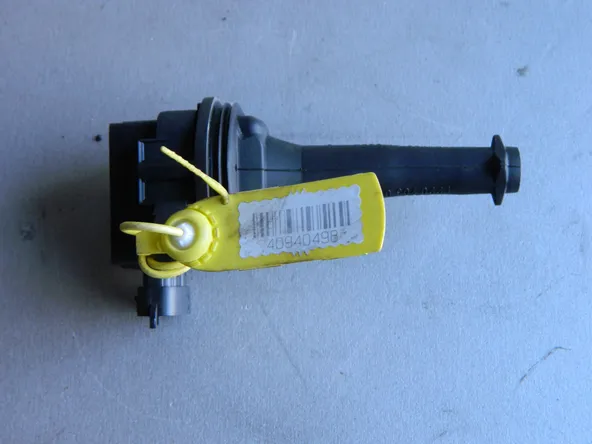 Катушка зажигания VOLVO S60 B5244S (Контрактный) 40940498