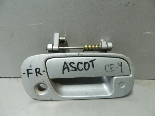 Ручка двери наружная HONDA ASCOT CE4 Перед Прав (Контрактный) 81528026