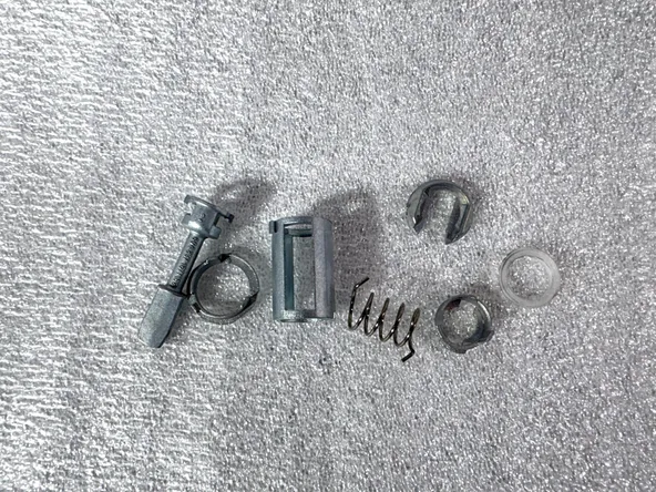 Ремкомплект личинки замка двери GENERAL PARTS 604837167RK 604837168