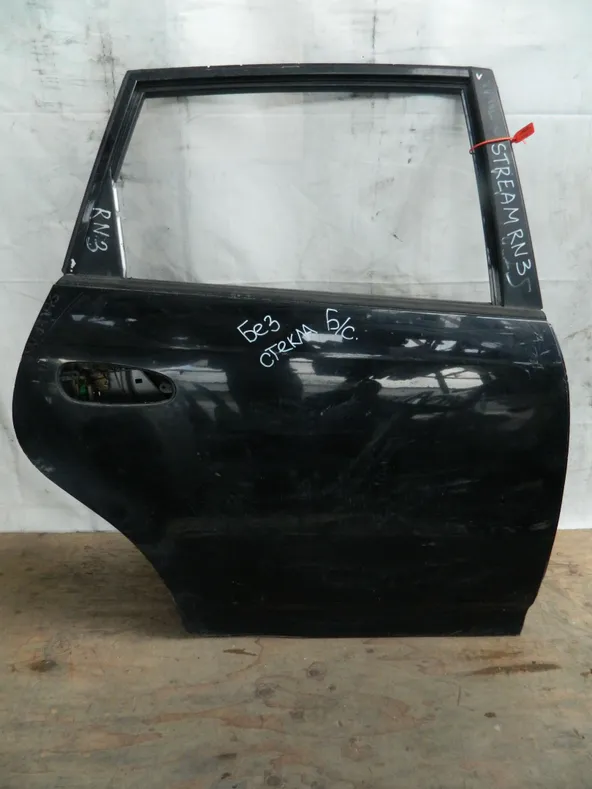 Дверь HONDA STREAM RN3 Зад Прав (Контрактный) 72355674