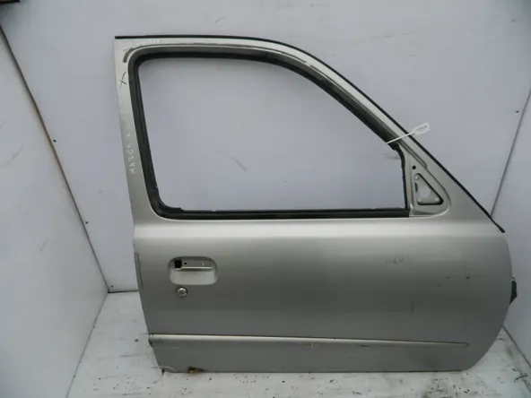 Дверь NISSAN MARCH K11 Перед Прав (Контрактный) 35021557 H0100AN1MM
