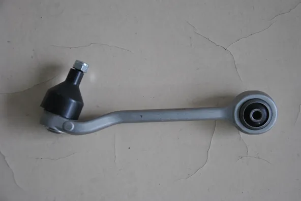 Рычаг GENERAL PARTS 31106770690 BMW 5 E60 2003-2010, BMW 5 E61 2004-2010 Перед. Прав. Низ