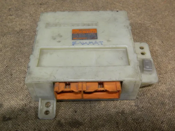 Блок управления климат-контролем TOYOTA MARK II GX90 (Контрактный) 79590815 8865022601