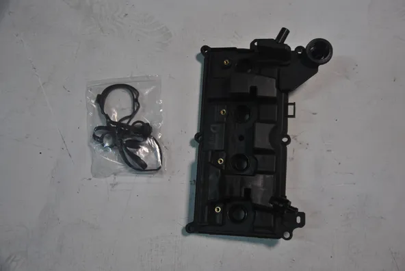 Крышка клапанная GENERAL PARTS 132644BB0A NISSAN X-TRAIL T32, MR20
