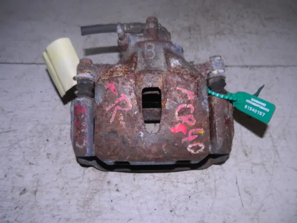 Суппорт TOYOTA ESTIMA ACR40 Перед Прав (Контрактный) 81540157