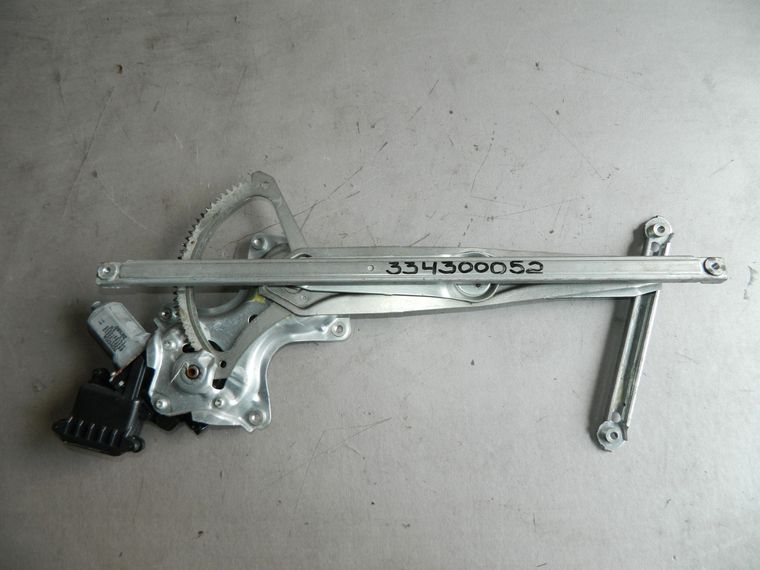 Стеклоподъемник TOYOTA CAMRY ACV40 Перед Лев (Контрактный) 334300052