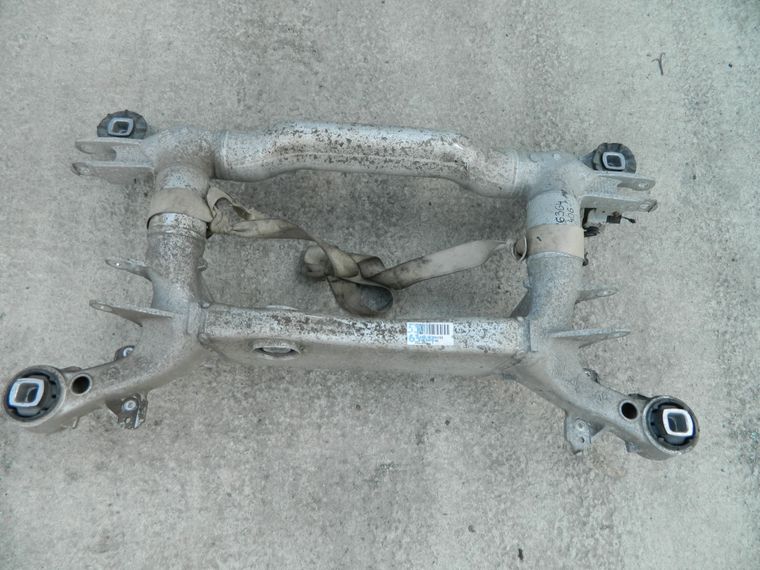 Балка подвески BMW 5-SERIES E60 Зад (Контрактный) 26364406