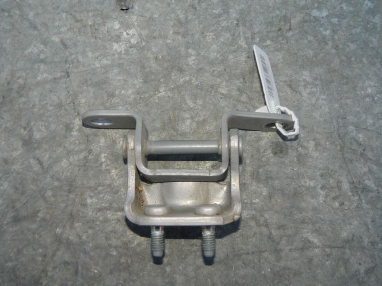 Петля двери TOYOTA LAND CRUISER PRADO J90 Зад. Прав (Б/У) 45993799