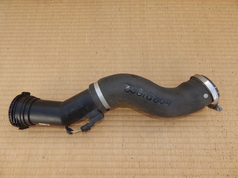 Патрубок интеркулера BMW 1-SERIES F20 (Контрактный) 35815804