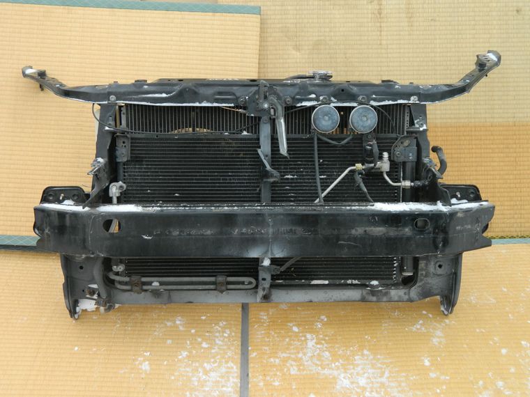 Радиатор кондиционера TOYOTA IPSUM ACM21 (Контрактный) 33392253