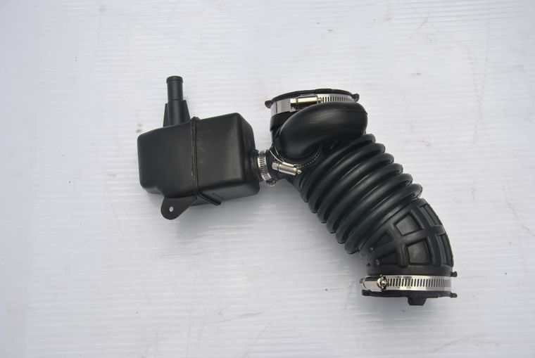 Патрубок воздушного фильтра GENERAL PARTS 16576JG00A M9R, MR20DE, QR25DE, J10, T31