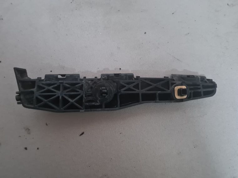 Крепление бампера TOYOTA RAV4 ACA31 Зад Прав (Контрактный) 2901100048