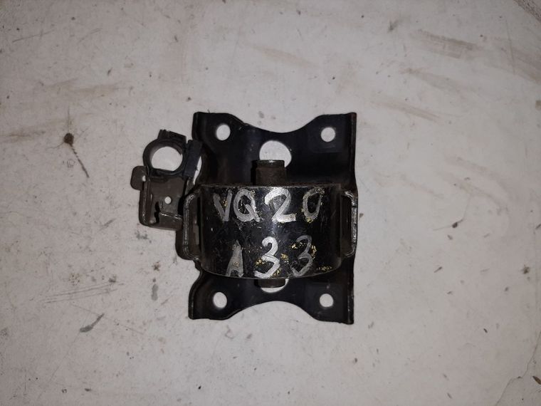 Подушка кпп NISSAN 112202Y100 K1 NISSAN CEFIRO A33 VQ20DE Лев (Контрактный)