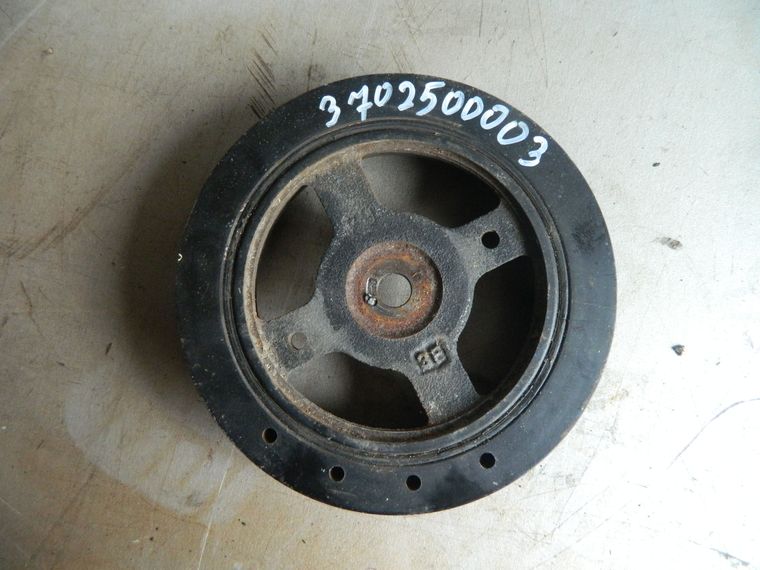 Шкив коленвала TOYOTA SIENTA NCP81 (Контрактный) 3702500003