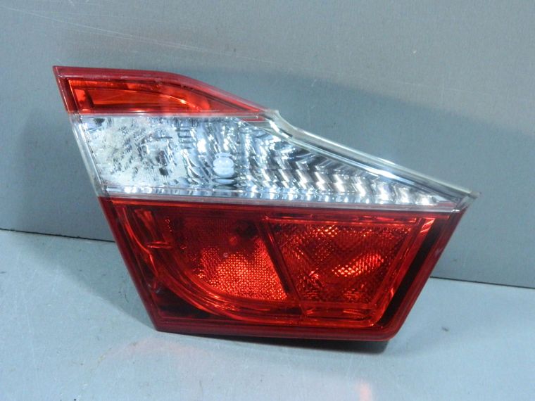 Фонарь TOYOTA CAMRY AVV50 Зад Лев 33145 (Контрактный) 140080105