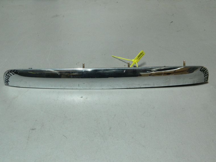Накладка крышки багажника NISSAN VANETTE SK82VN (Контрактный) 79773190