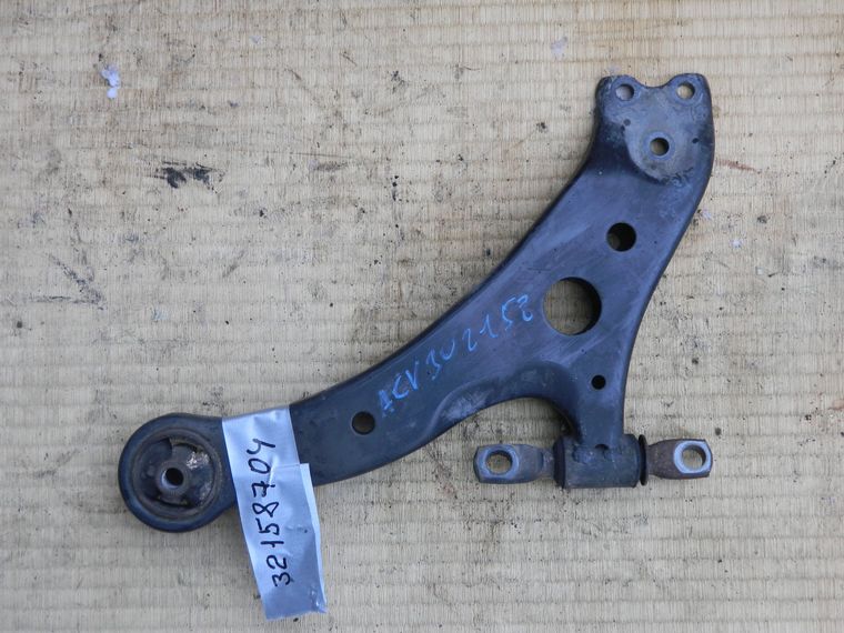 Рычаг подвески TOYOTA CAMRY ACV30 Перед Лев (Контрактный) 32158704