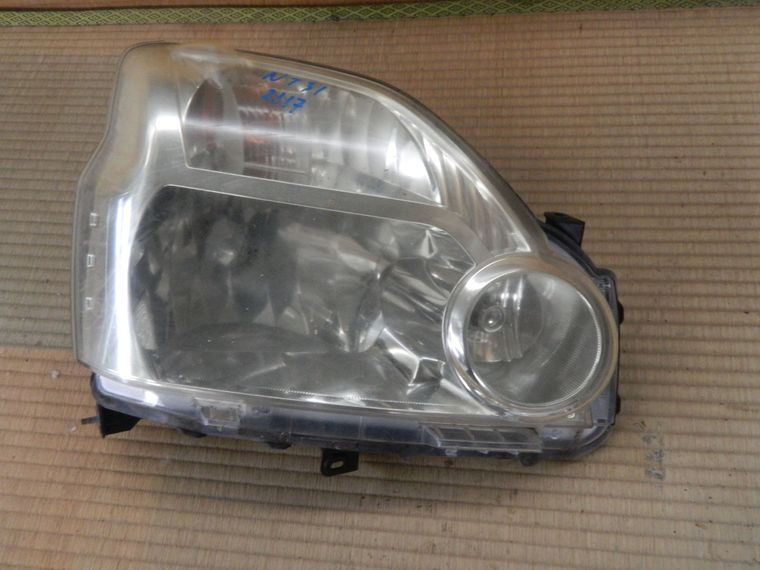Фара NISSAN X-TRAIL NT31 Перед Лев 1785 (Контрактный) 22117051