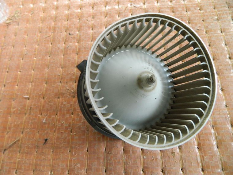 Мотор печки NISSAN X-TRAIL NT31 (Контрактный) 22117000013