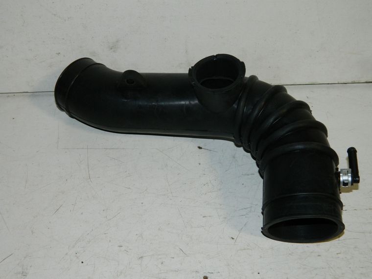 Патрубок воздушного фильтра GENERAL PARTS 1788174500