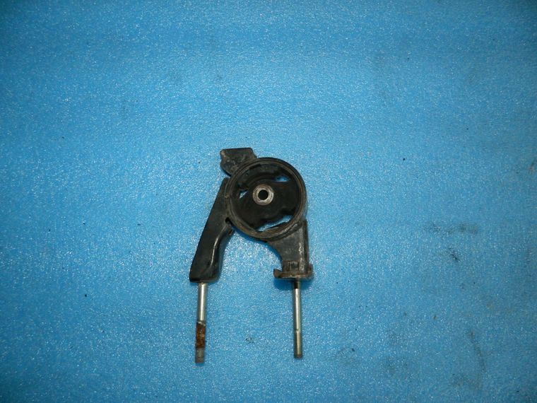 Подушка двигателя TOYOTA SIENTA NCP81 1NZFE (Контрактный) 37025602