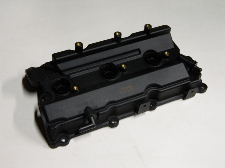 Крышка клапанная GENERAL PARTS 132645W501 VQ35 E51 RH