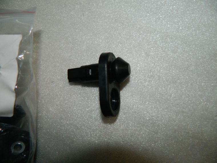 Концевик двери GENERAL PARTS 8423160070