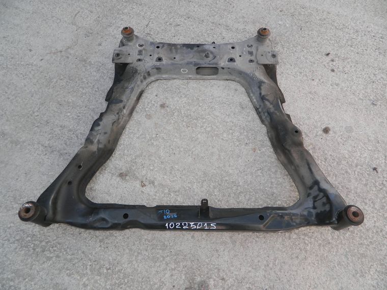 Балка под ДВС NISSAN QASHQAI J10 (Контрактный) 10223015