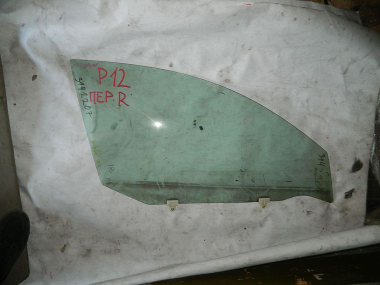 Стекло двери NISSAN PRIMERA P12 Перед. Прав (Контрактный) 3142207