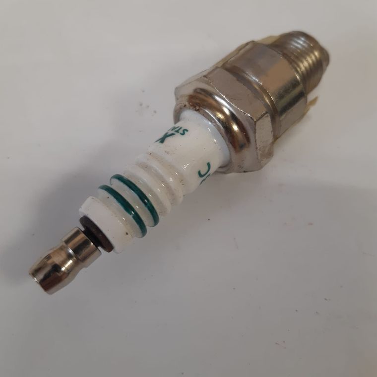 Свеча зажигания NGK BP6E HONDA