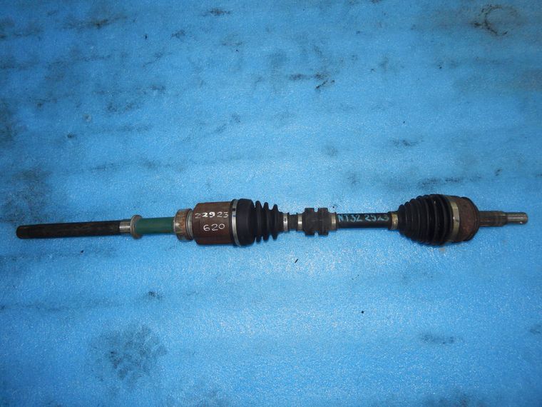Привод NISSAN X-TRAIL NT32 MR20DD Перед Прав (Контрактный) 22923620