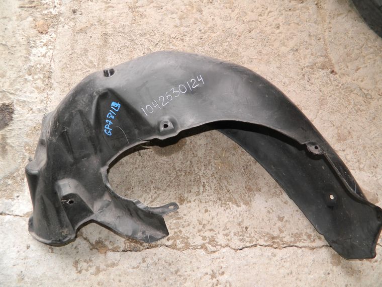 Подкрылок SUBARU XV GP7 Зад Лев (Контрактный) 1042630124