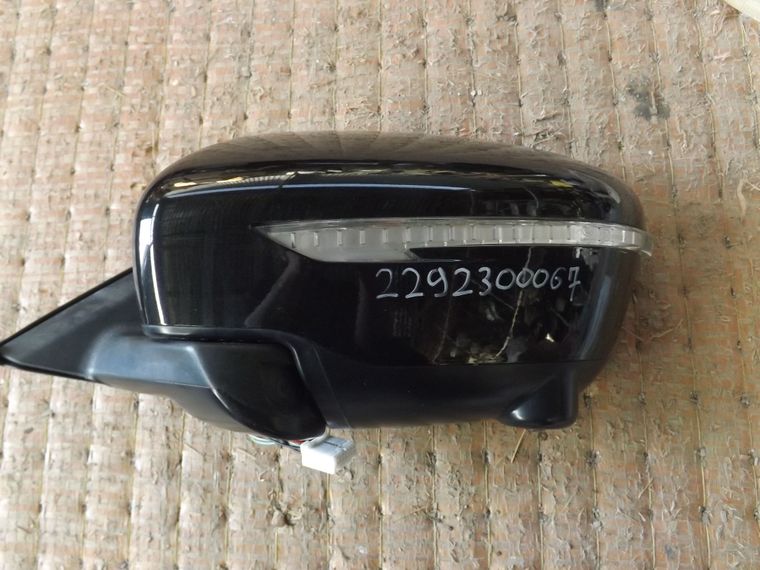Зеркало NISSAN X-TRAIL NT32 Перед Лев (Контрактный) 2292300067