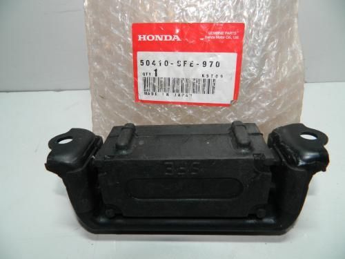 Подушка подрамника HONDA 50410-SFE-970