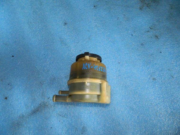 Бачок ГУР TOYOTA CAMRY ACV40 (Контракный) 33830617