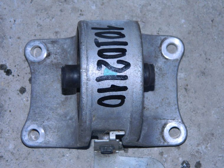 Подушка АКПП NISSAN TEANA J31 VQ23DE Лев. (Контрактный) 10102110