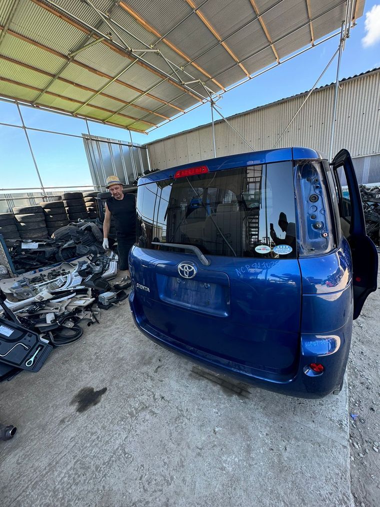 Дверь 5-я TOYOTA SIENTA NCP81 (Контрактный) 37025008