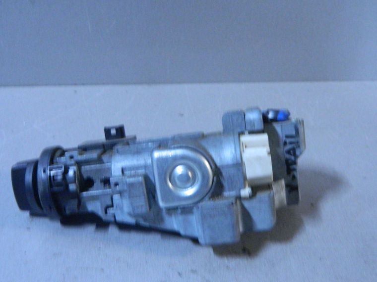 Замок зажигания NISSAN X-TRAIL NT31 (Контрактный) 81532419