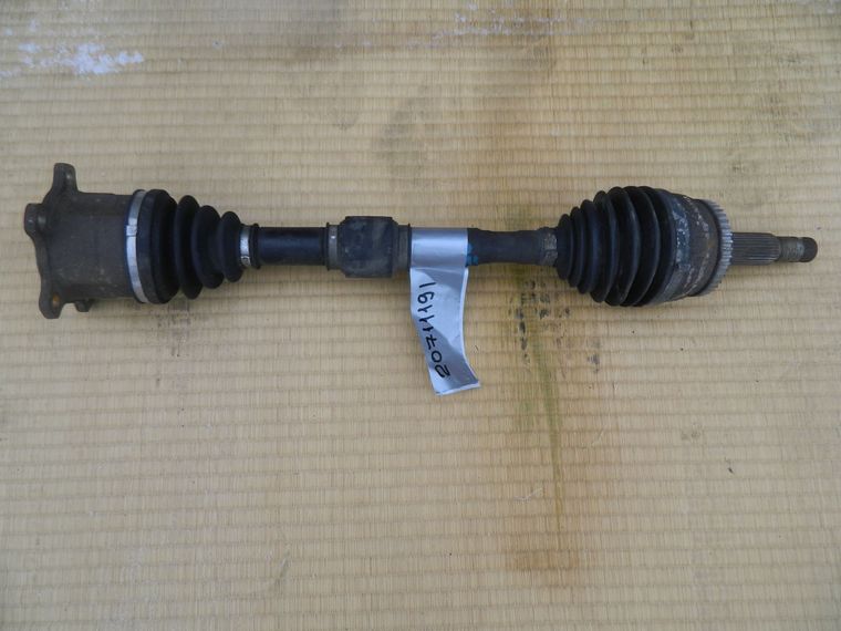 Привод NISSAN X-TRAIL NT30 QR20DE Перед Прав (Контрактный) 20711191