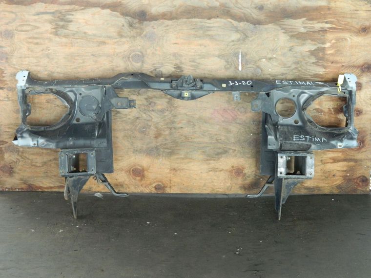 Рамка радиатора TOYOTA ESTIMA EMINA TCR20 (Контрактный) 94584197