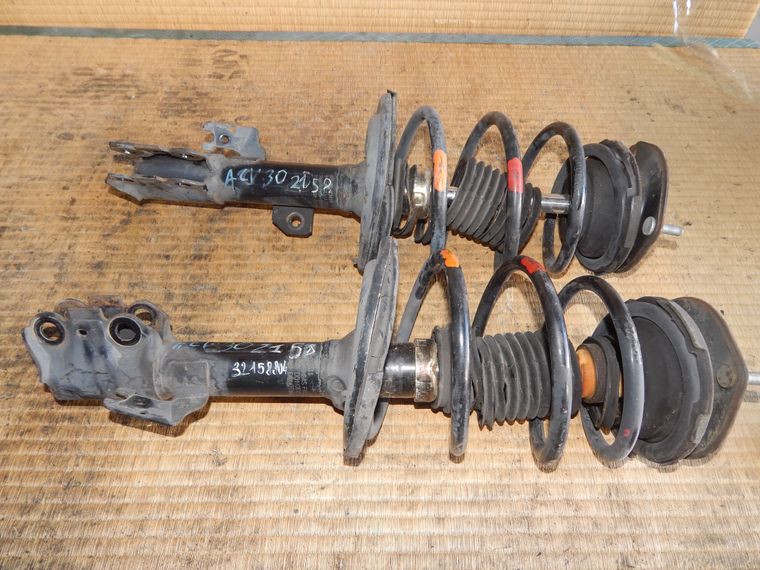 Стойка подвески TOYOTA CAMRY ACV30 Перед (пара) (Контрактный) 32158804