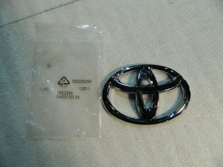 Эмблема GENERAL PARTS GPTY13 TOYOTA (13см)