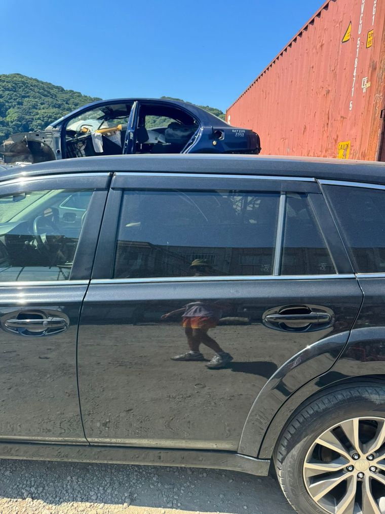 Дверь SUBARU OUTBACK BR9 Зад Лев (Контрактный) 31919012